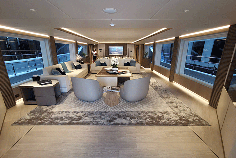 Majesty 140
